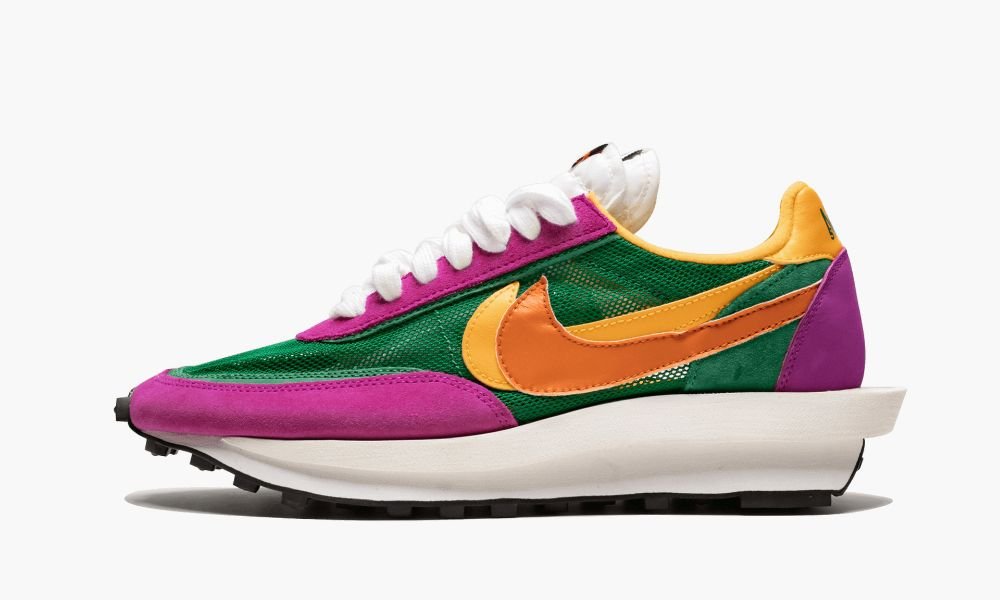 NIKE LDWAFFLE "Sacai - Pine Green"