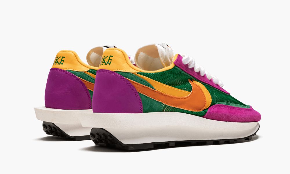 NIKE LDWAFFLE "Sacai - Pine Green"
