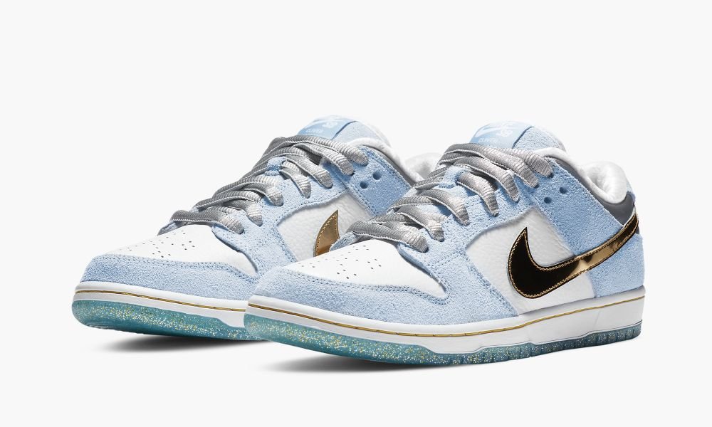 NIKE SB DUNK LOW "Sean Cliver - Holiday Special"
