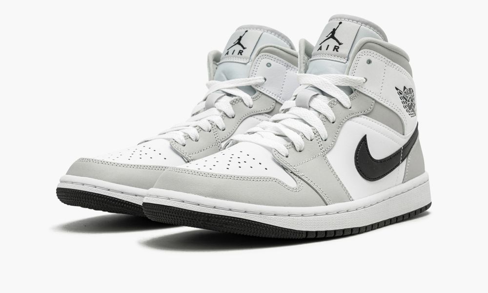 JORDAN WMNS AIR JORDAN 1 MID "Grey Fog"