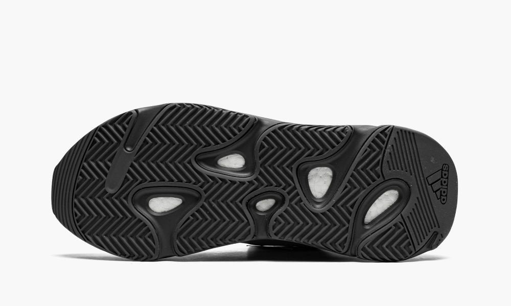 ADIDAS YEEZY YEEZY 700 MNVN "Metallic"